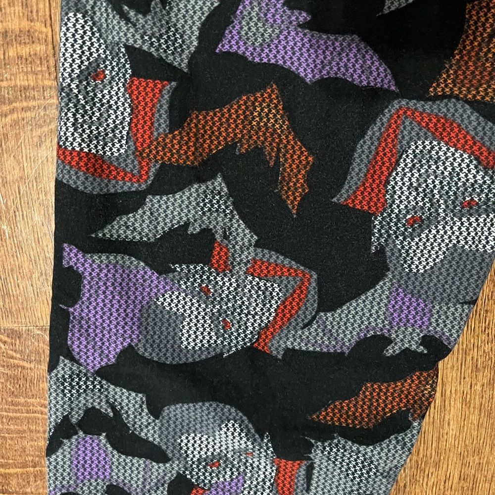 Halloween LulaRoe leggings 🧛🏻‍♀️ Tall & Curvy
